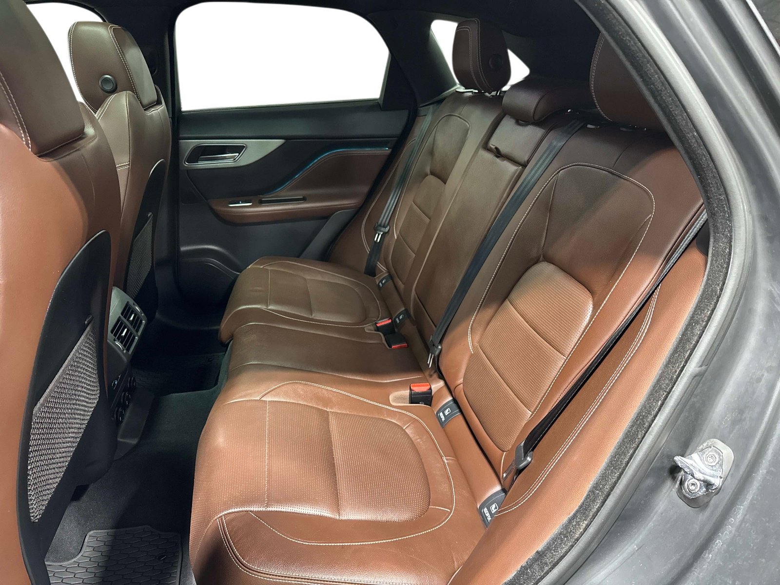 Used 2018 Jaguar F-PACE S image 14