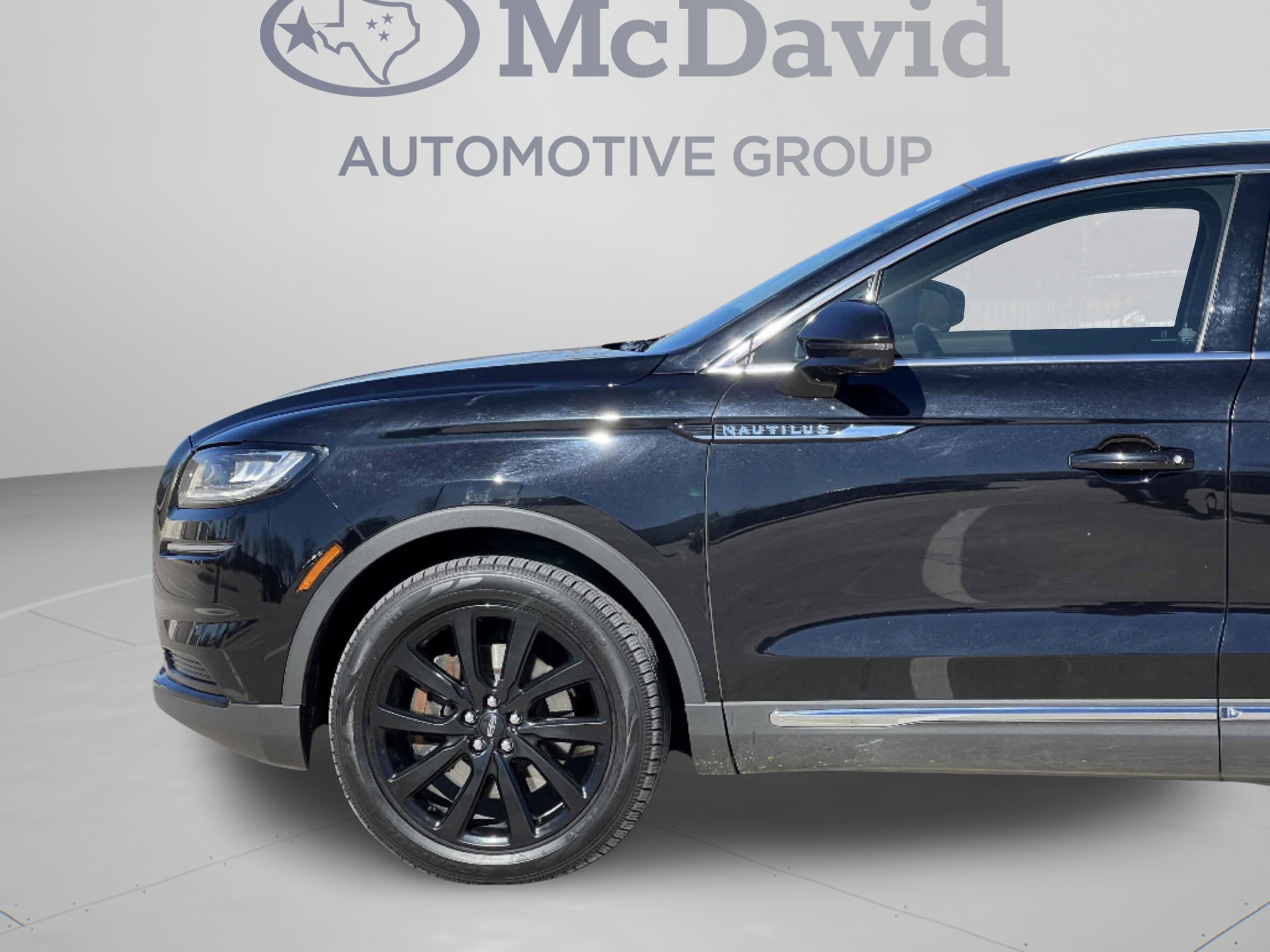 Used 2022 Lincoln Nautilus Reserve w/ Monochromatic Package AWD/4WD image 34
