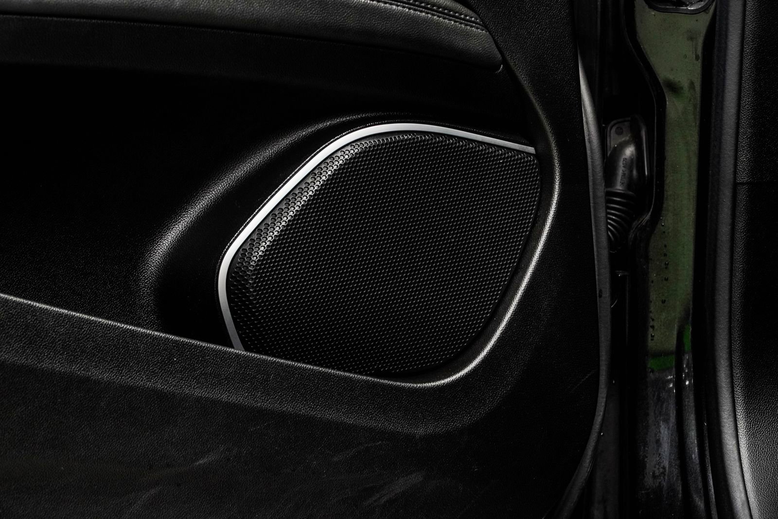 Used 2023 Alfa Romeo Stelvio Veloce image 36