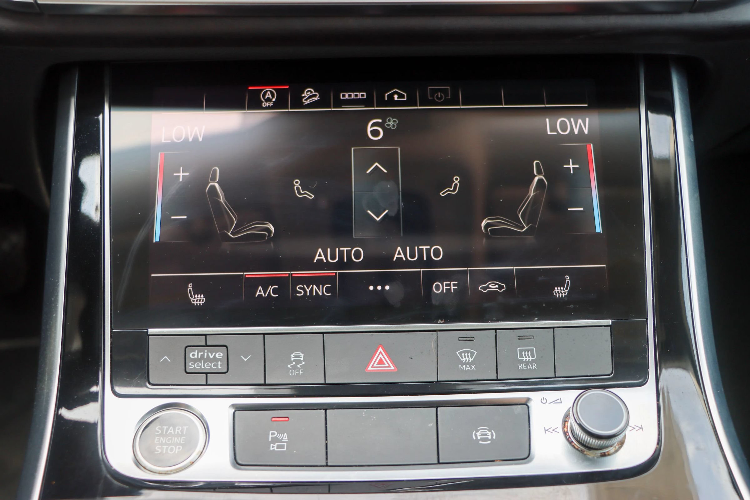 Used 2021 Audi Q8 Premium w/ Convenience Package AWD/4WD image 41