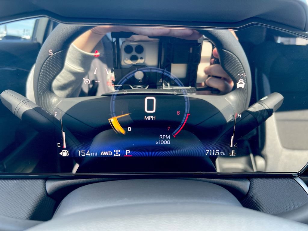 Used 2024 Chevrolet TrailBlazer LT w/ Driver Confidence Package image 11