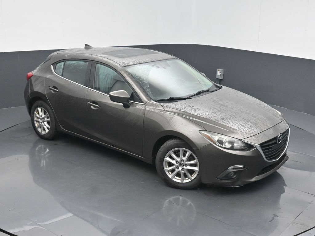 Used 2016 MAZDA MAZDA3 i Touring w/ Popular Equipment Package image 34