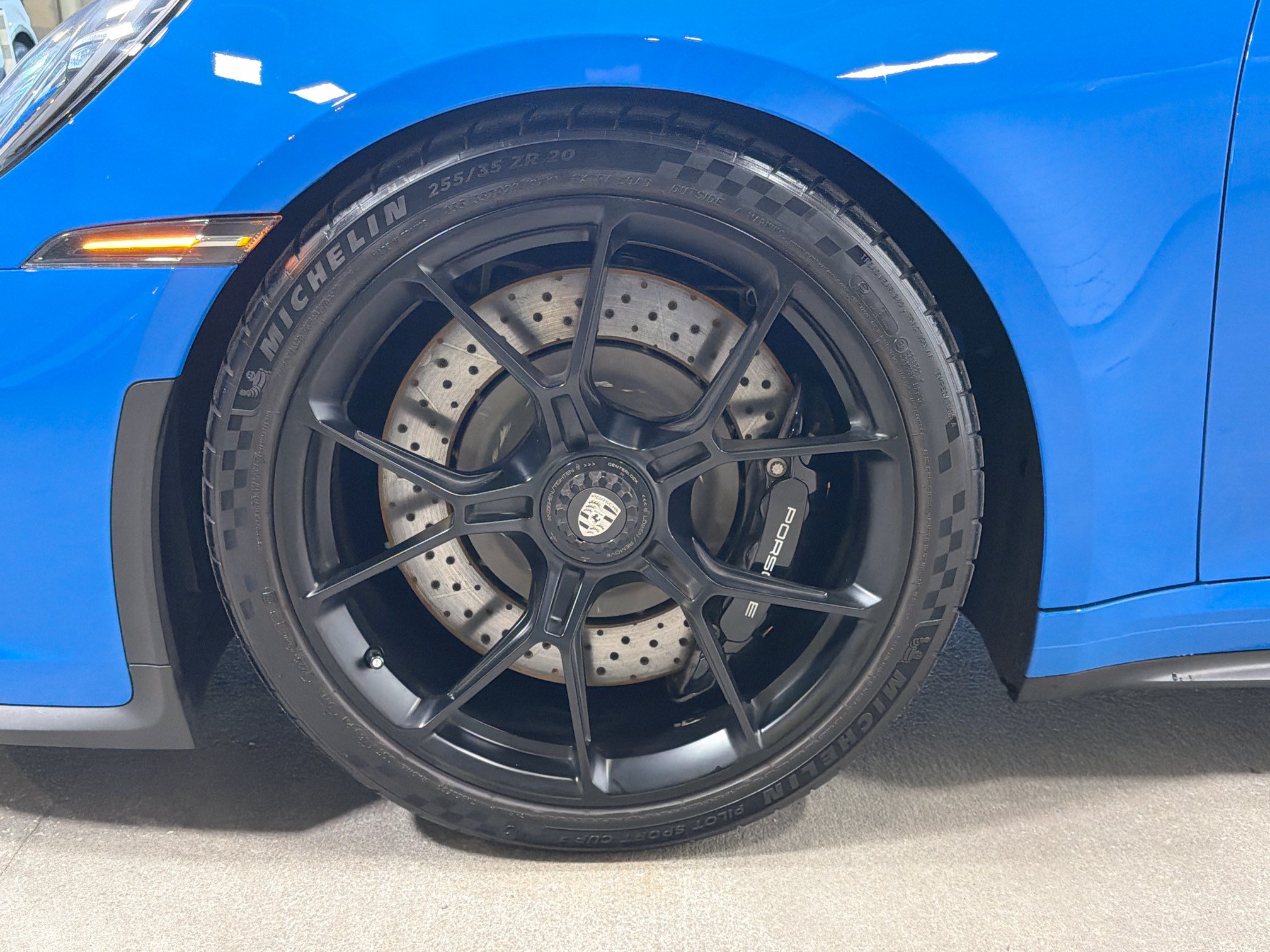 Certified 2023 Porsche 911 GT3 RWD image 37