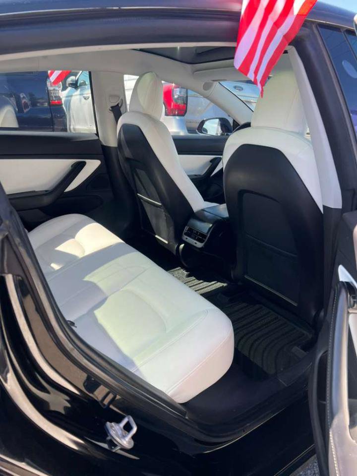 Used 2019 Tesla Model 3 Standard Range Plus RWD image 24