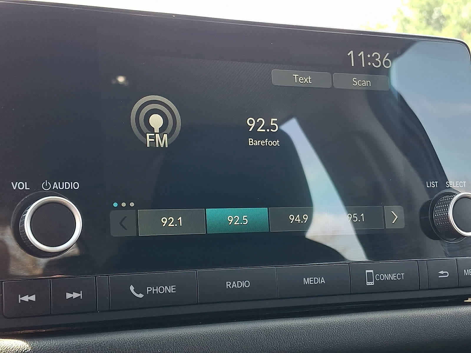 Certified 2024 Honda HR-V LX image 20