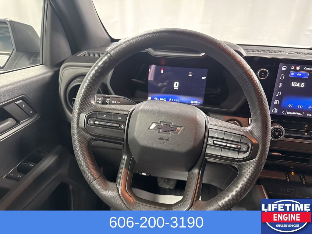 Used 2023 Chevrolet Colorado Trail Boss image 19