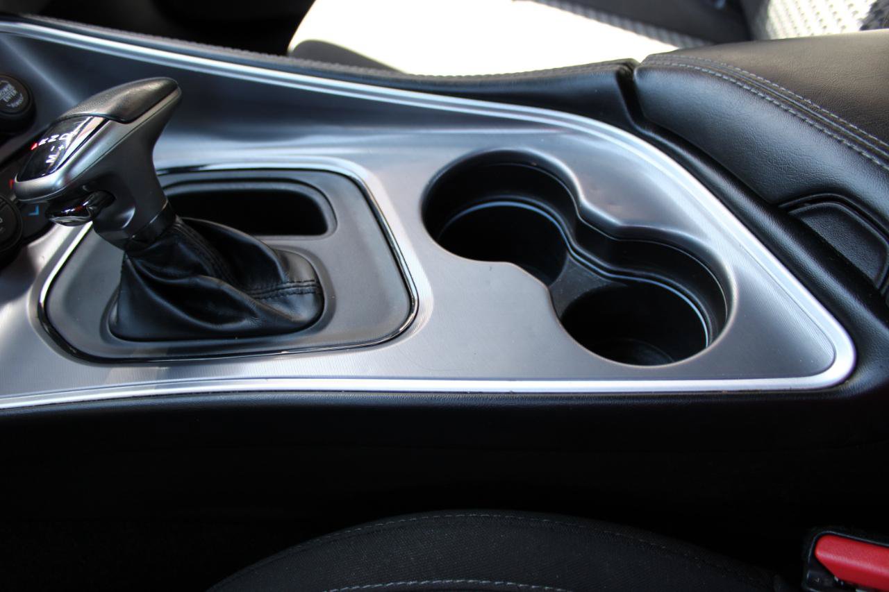 Used 2022 Dodge Challenger GT RWD image 41