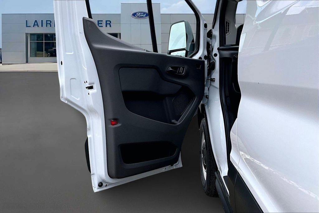 New 2026 Ford Transit 350 148 Medium Roof RWD image 24
