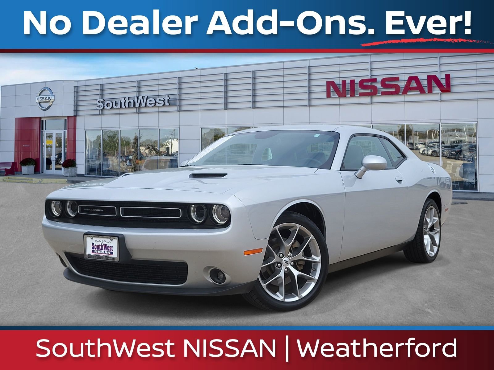 Used 2023 Dodge Challenger SXT w/ Plus Package RWD image 1