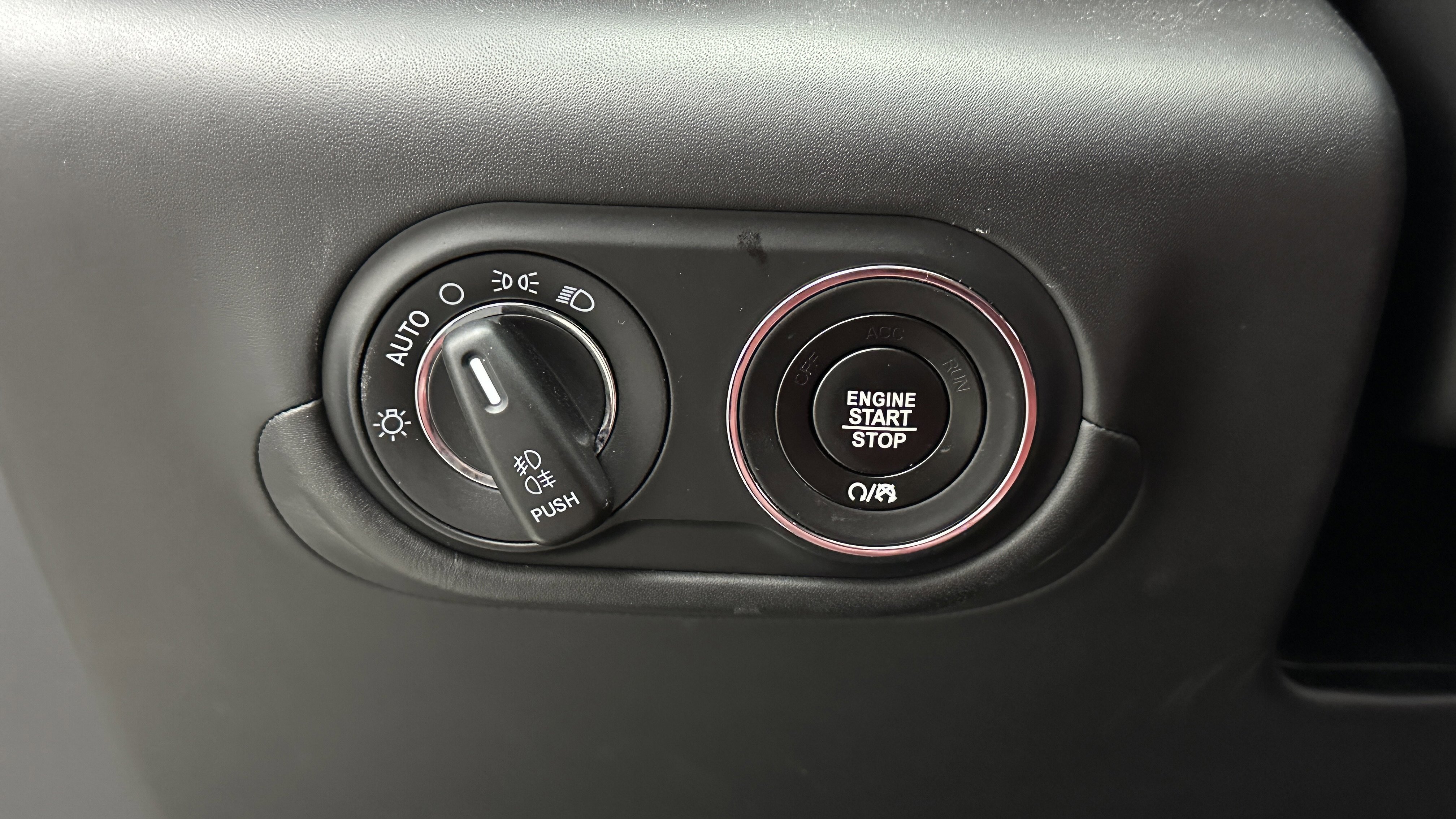 Used 2019 Maserati Levante GTS image 29