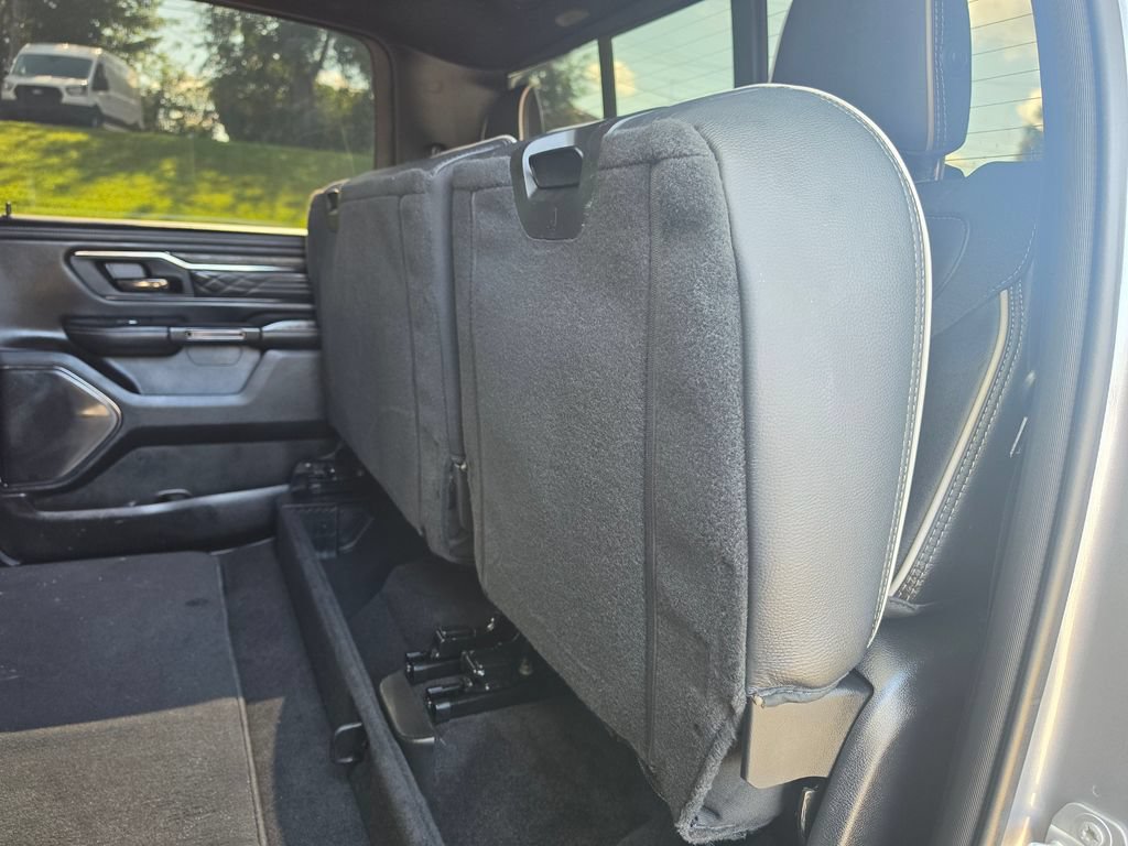 Used 2025 RAM 1500 Limited w/ Body Color Bumper Group AWD/4WD image 37