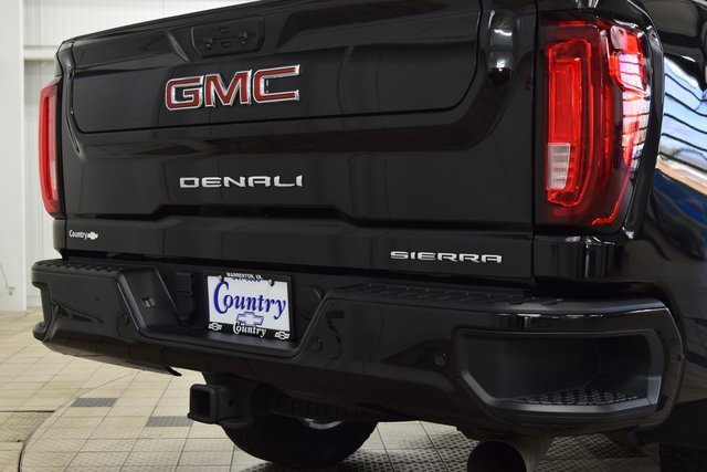 Used 2023 GMC Sierra 2500 Denali w/ Denali Ultimate Package image 23