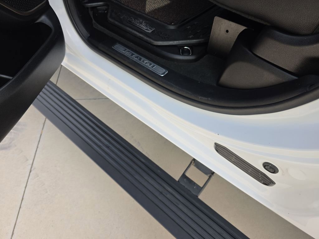 Used 2022 RAM 1500 Limited image 17