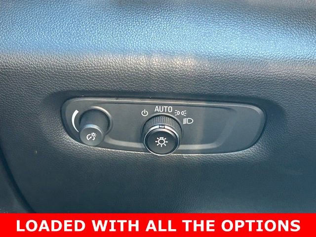Used 2023 Chevrolet Traverse Premier w/ Redline Edition image 21