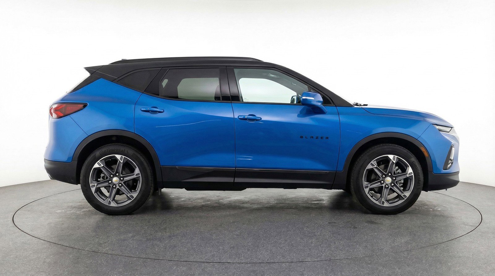 Used 2025 Chevrolet Blazer LT image 11