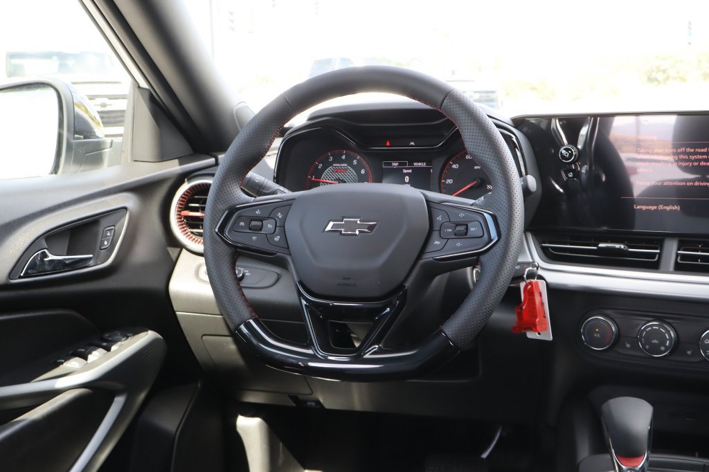 New 2026 Chevrolet Trax RS w/ Driver Confidence Package FWD image 27