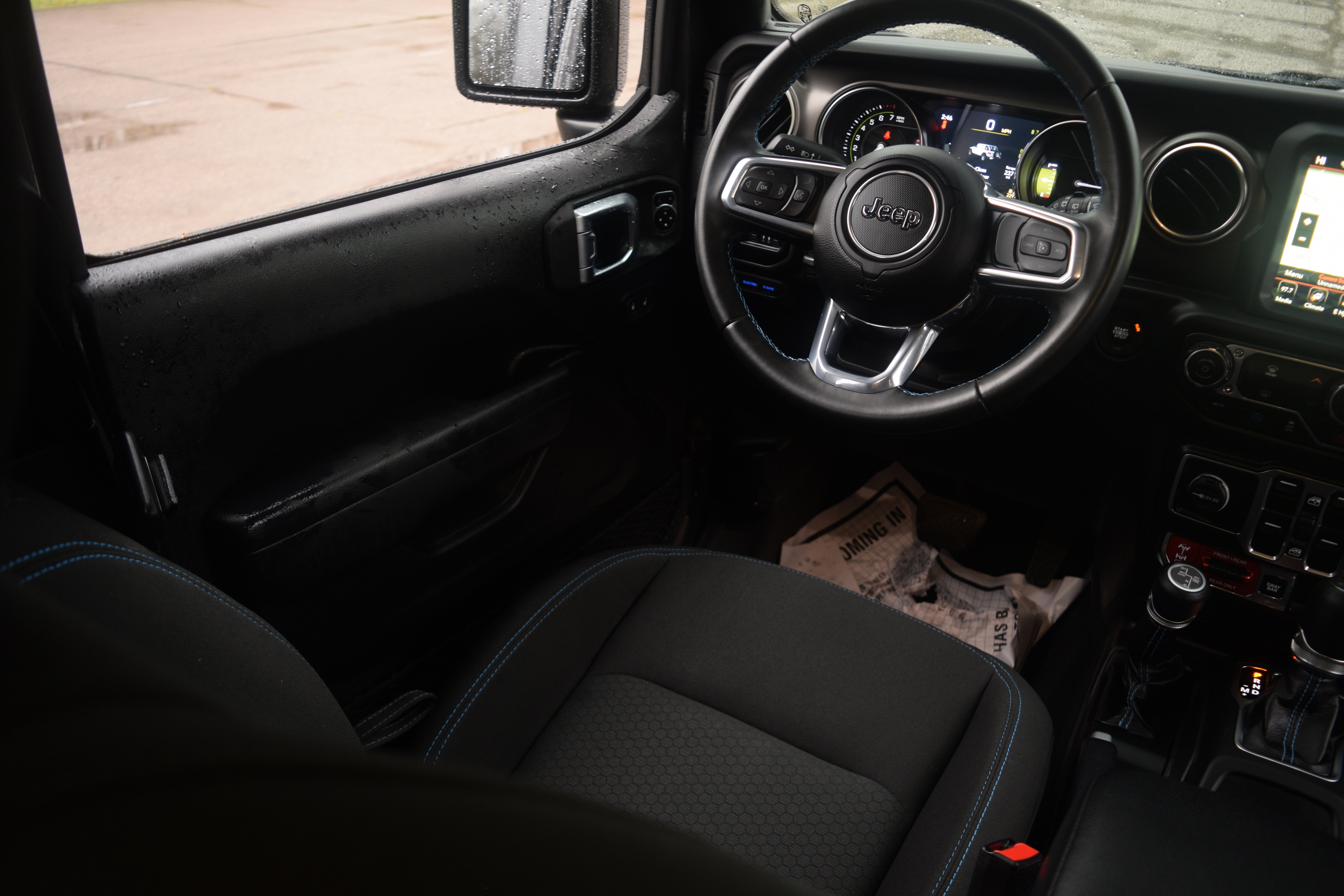 Used 2022 Jeep Wrangler Unlimited Rubicon 4xe w/ Steel Bumper Group image 2