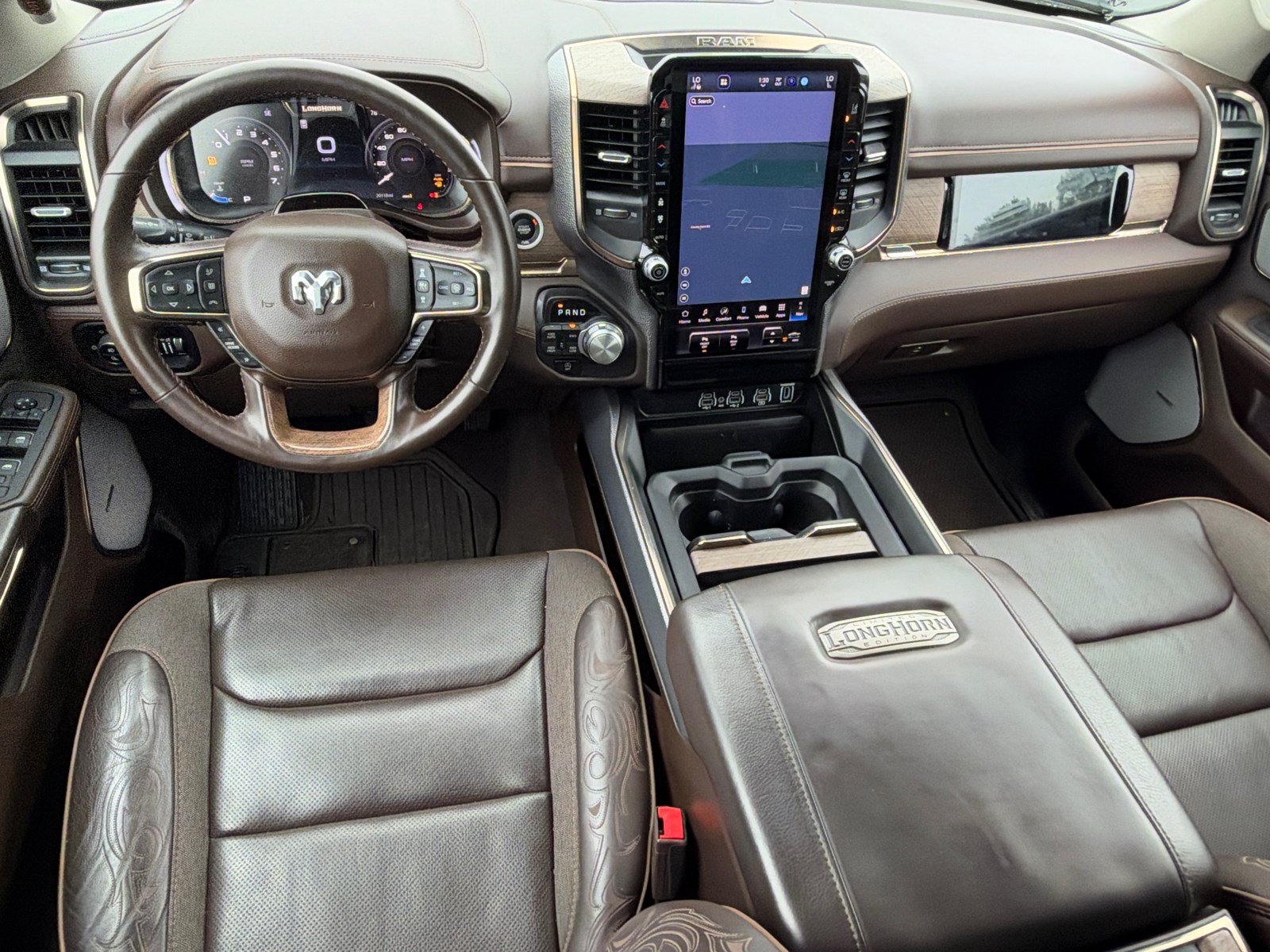 Used 2025 RAM 1500 Limited AWD/4WD image 23