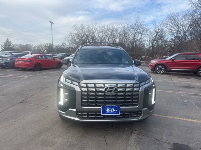 Used 2024 Hyundai Palisade Calligraphy image 2