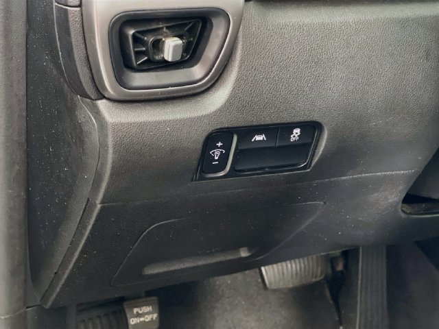 Used 2021 Kia Sorento S w/ Panoramic Sunroof Package FWD image 11