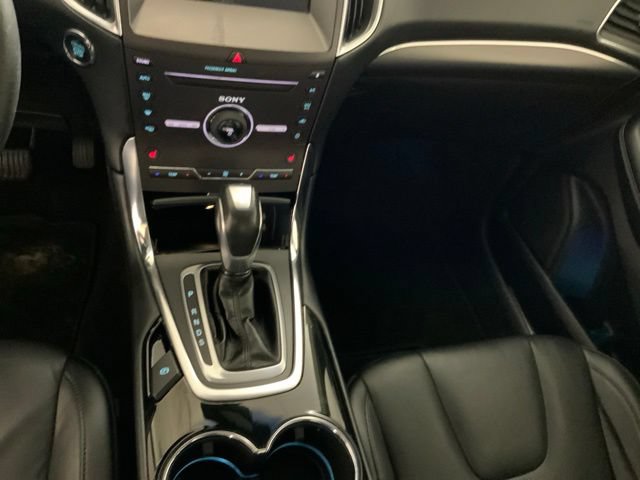 Used 2016 Ford Edge Titanium w/ Technology Package AWD/4WD image 19