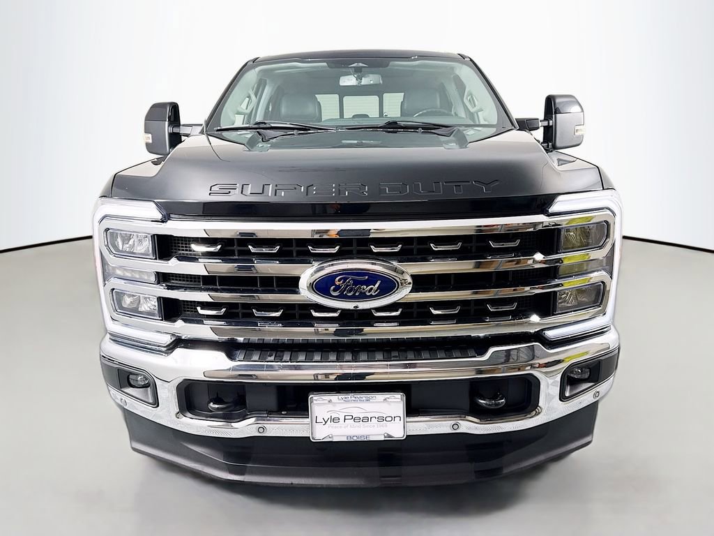 Used 2023 Ford F350 Lariat w/ Lariat Ultimate Package AWD/4WD image 6