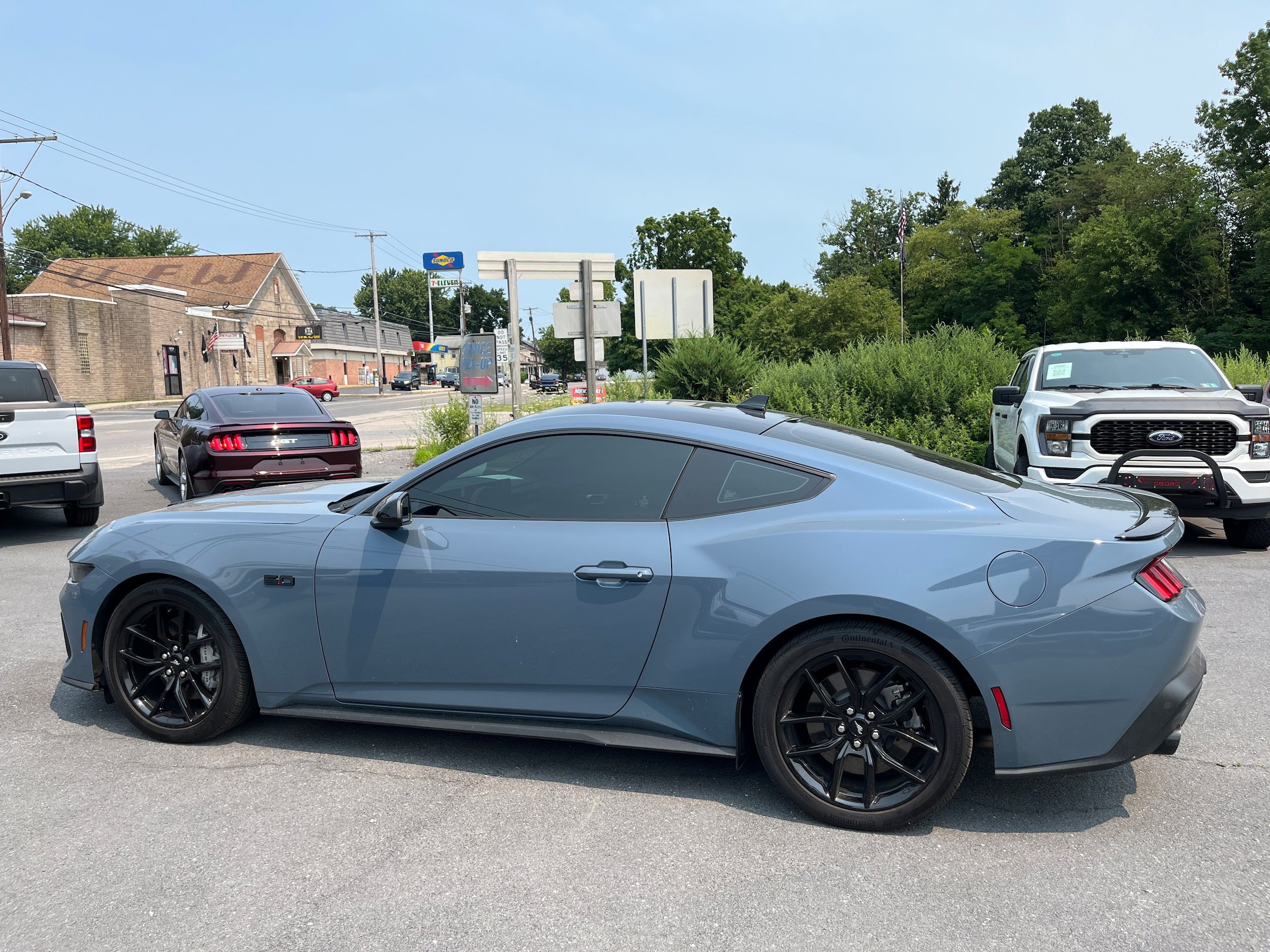 Used 2024 Ford Mustang GT RWD image 8
