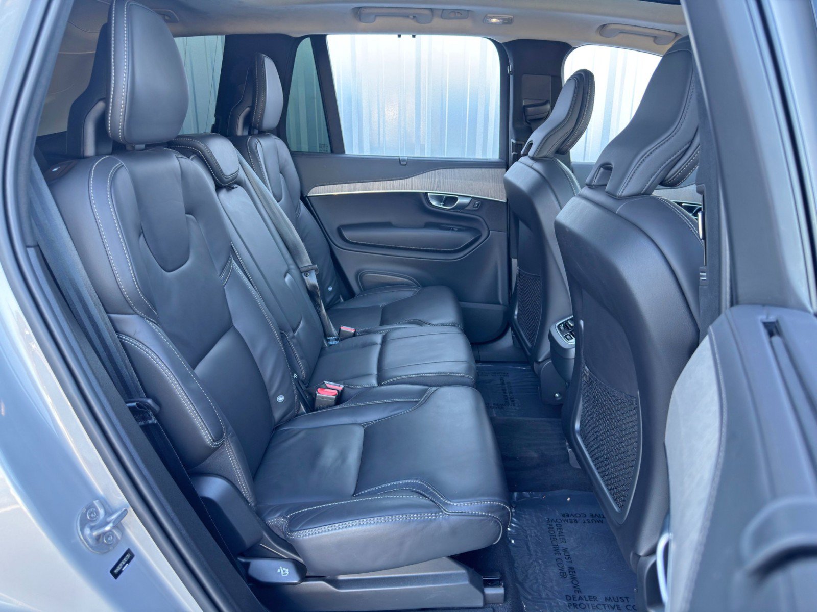 Used 2024 Volvo XC90 B6 Ultimate w/ Lounge Package AWD/4WD image 39