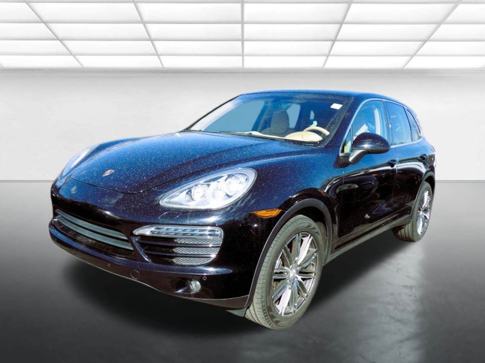 Used 2013 Porsche Cayenne AWD/4WD image 3