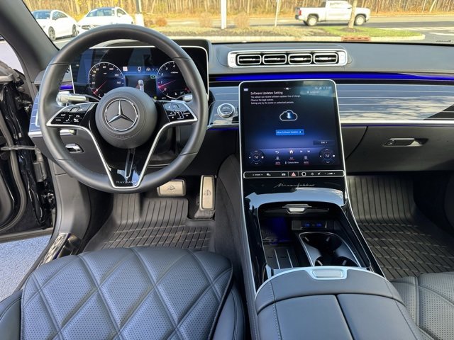 Certified 2024 Mercedes-Benz Maybach S 680 4MATIC image 14