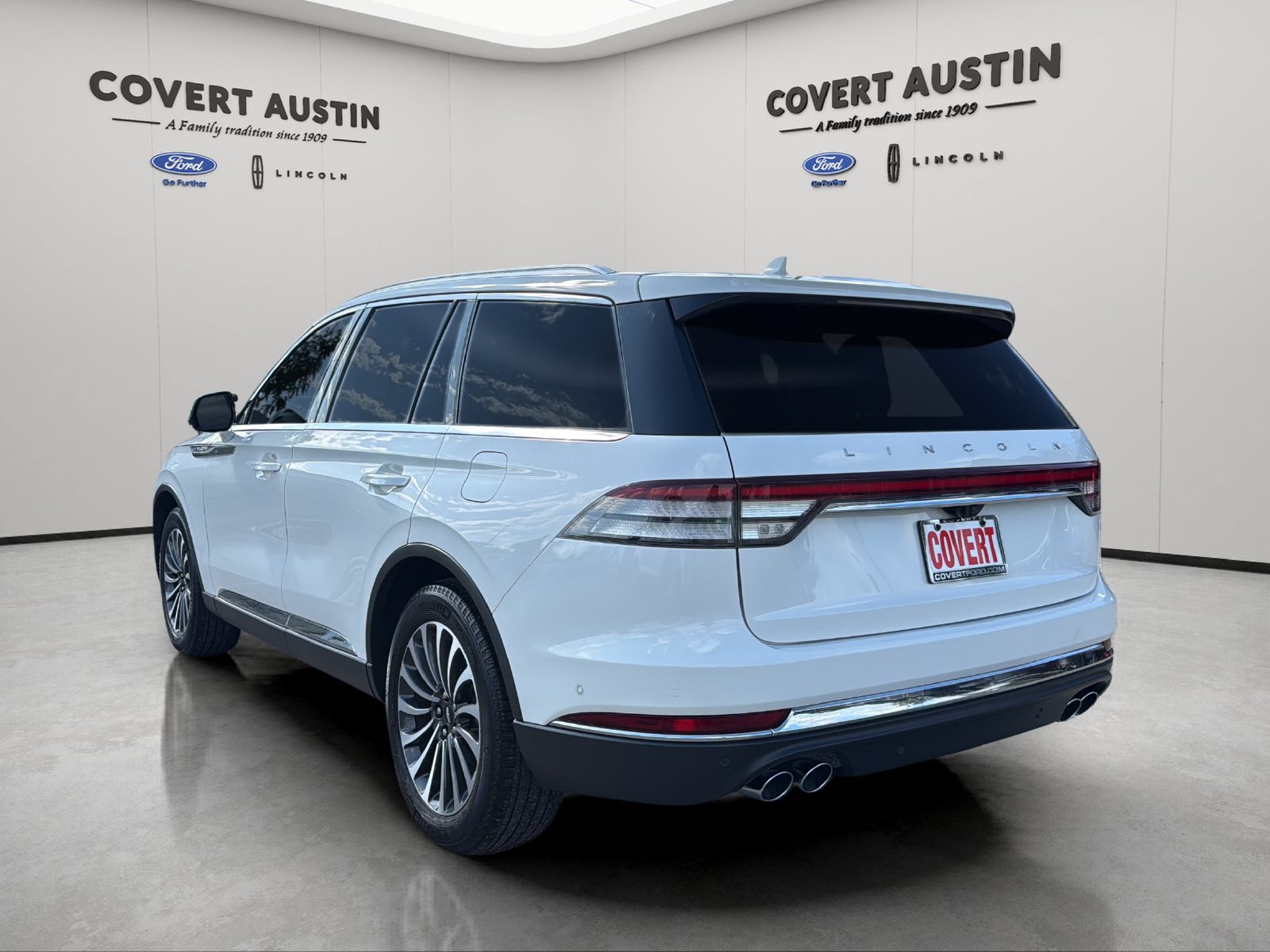 Certified 2022 Lincoln Aviator Reserve w/ Equipment Group 201A RWD image 3