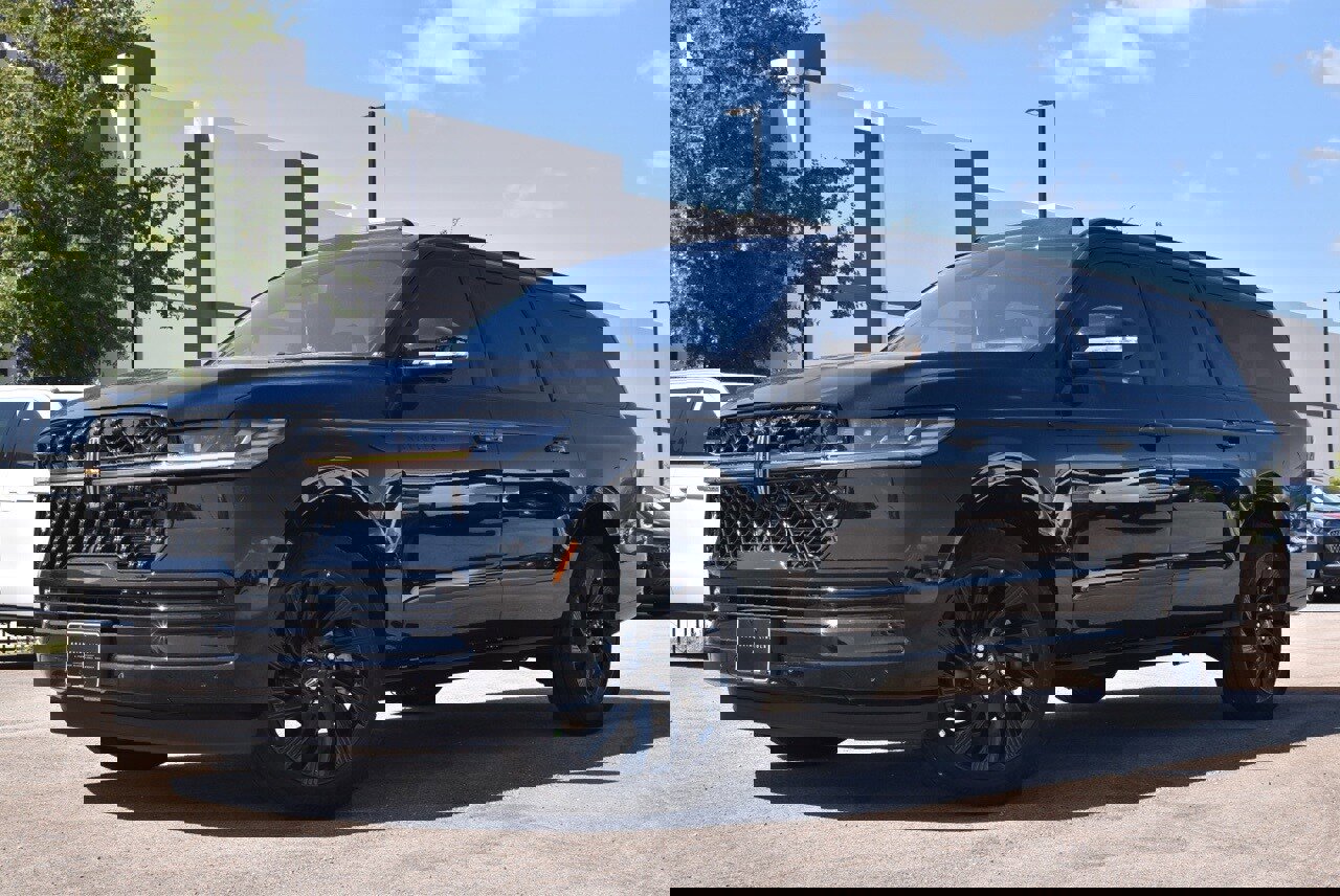 New 2025 Lincoln Navigator L Reserve