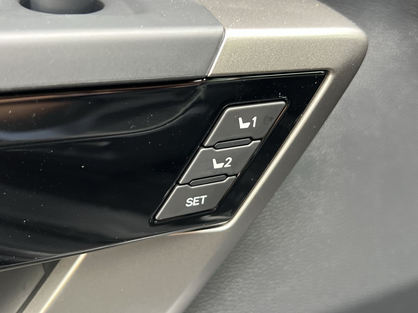 New 2026 Toyota Sequoia Limited AWD/4WD image 25