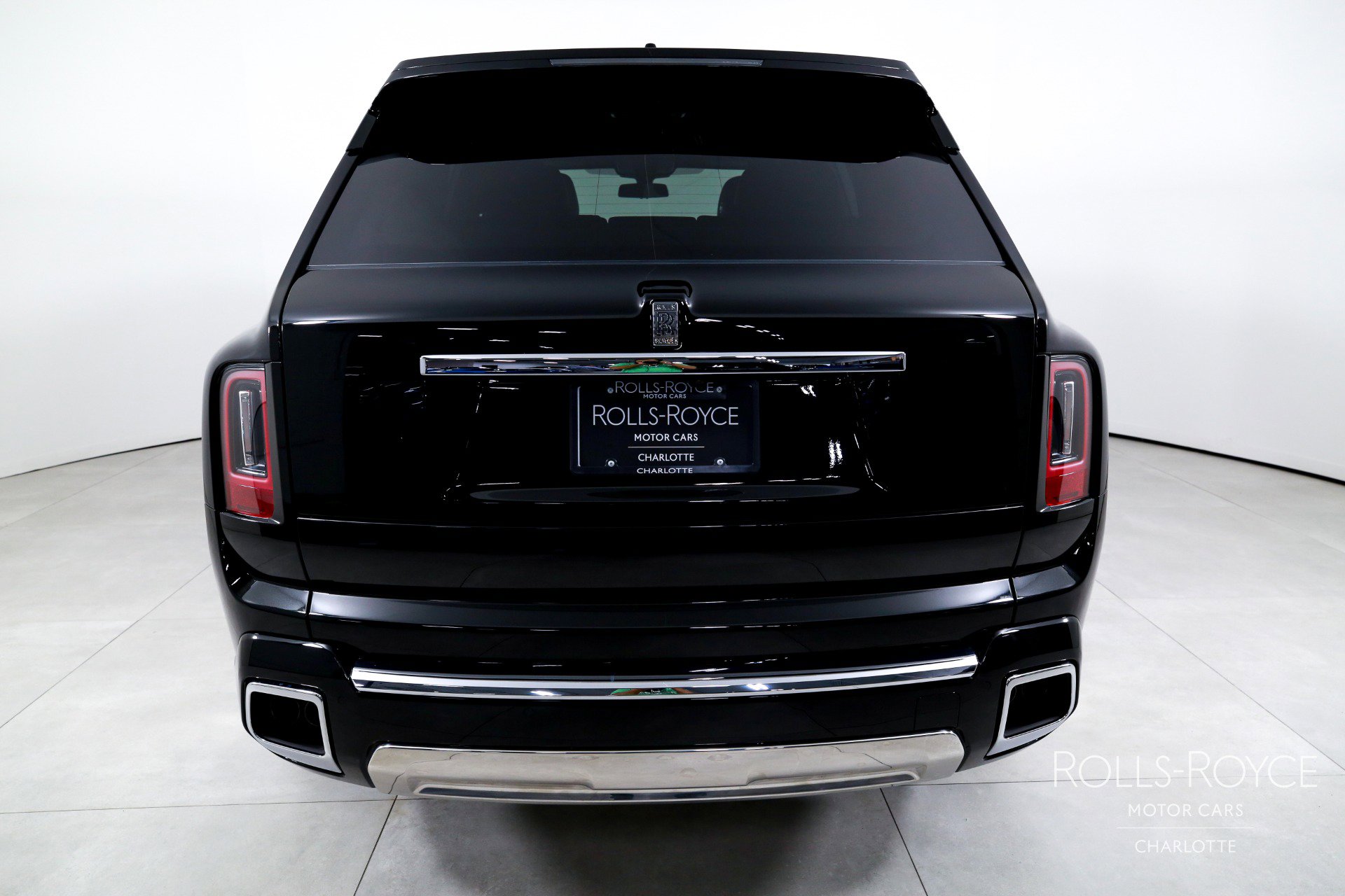 New 2026 Rolls-Royce Cullinan image 9