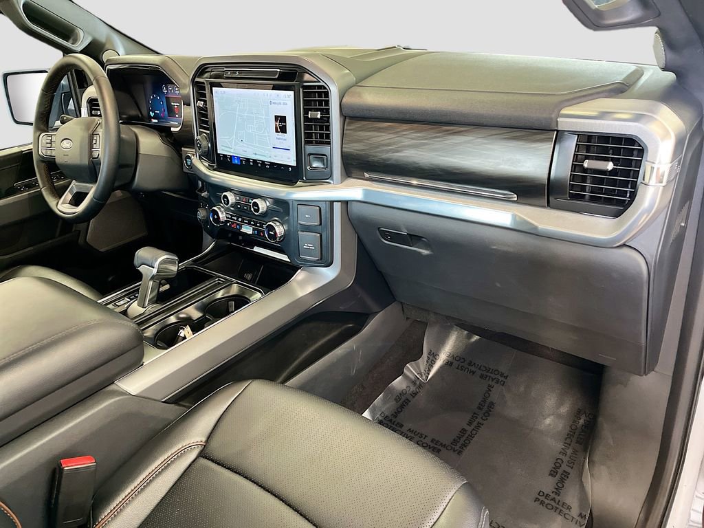 Used 2025 Ford F150 Lariat w/ FX4 Off-Road Package image 31