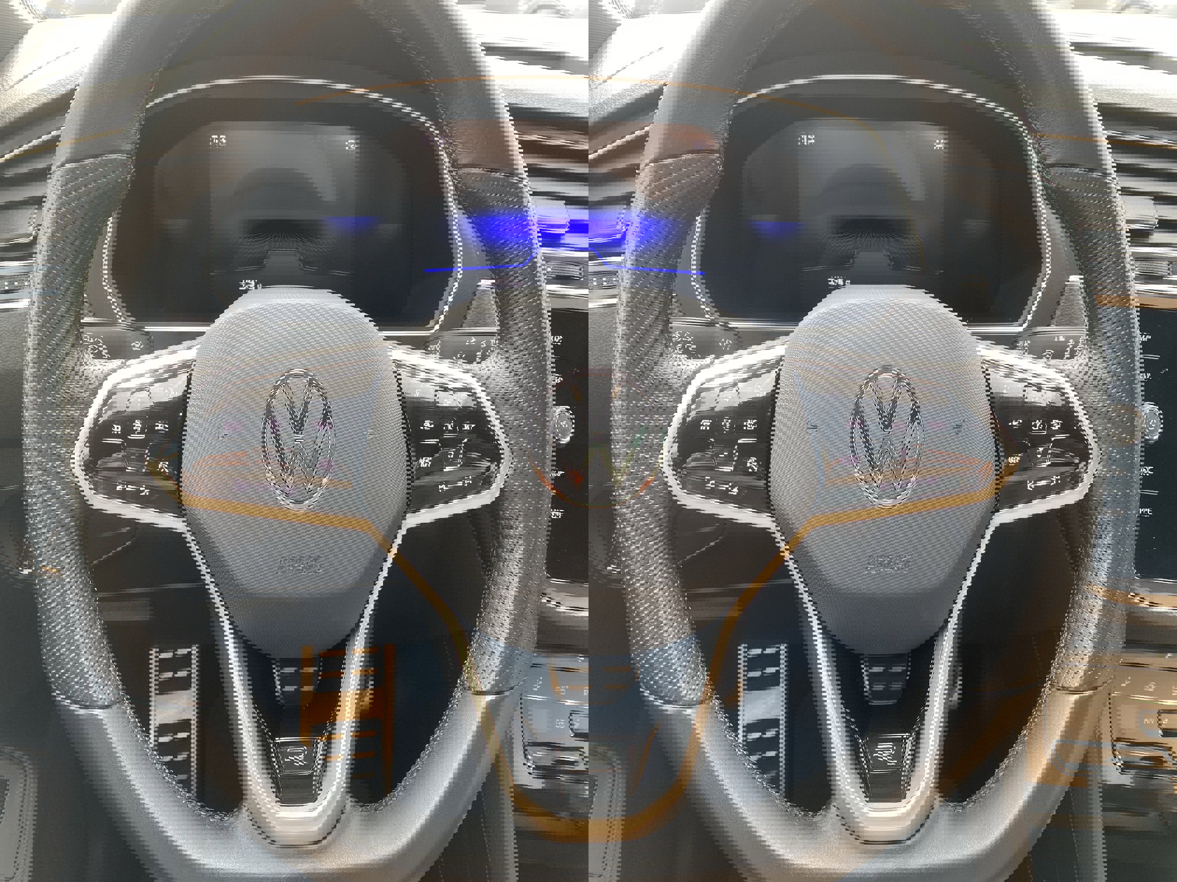 Used 2024 Volkswagen Tiguan SE R-Line image 12