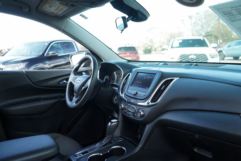 Used 2021 Chevrolet Equinox LT image 33