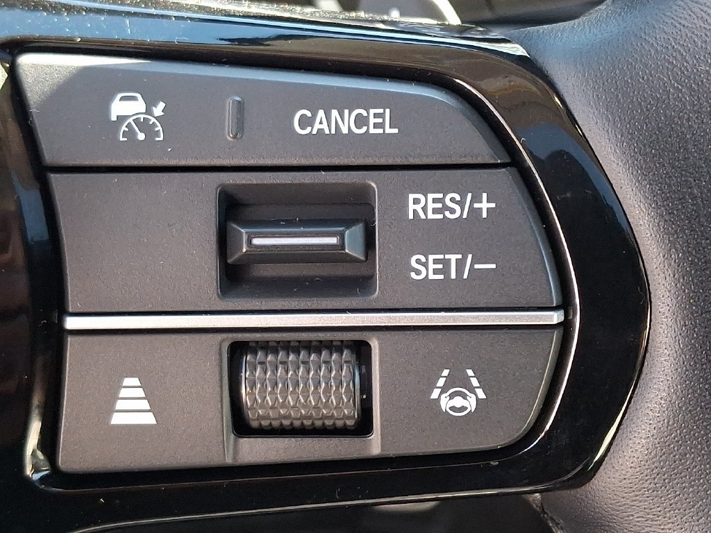Used 2025 Honda Pilot Elite image 24