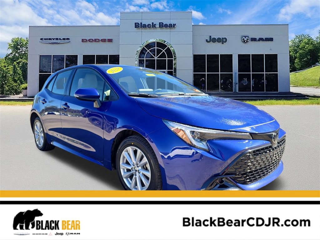 Used 2024 Toyota Corolla SE image 1
