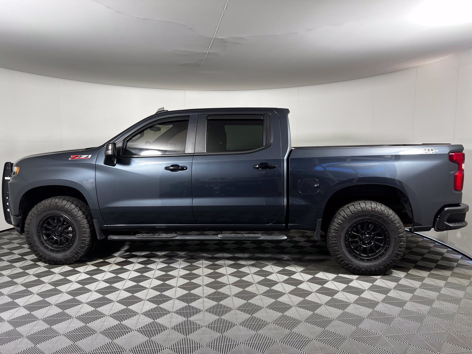 Used 2021 Chevrolet Silverado 1500 LT Trail Boss AWD/4WD image 8