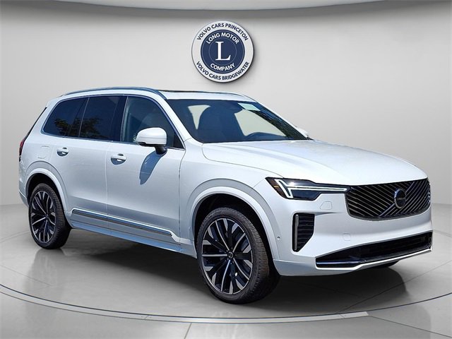 New 2026 Volvo XC90 B5 Plus image 1