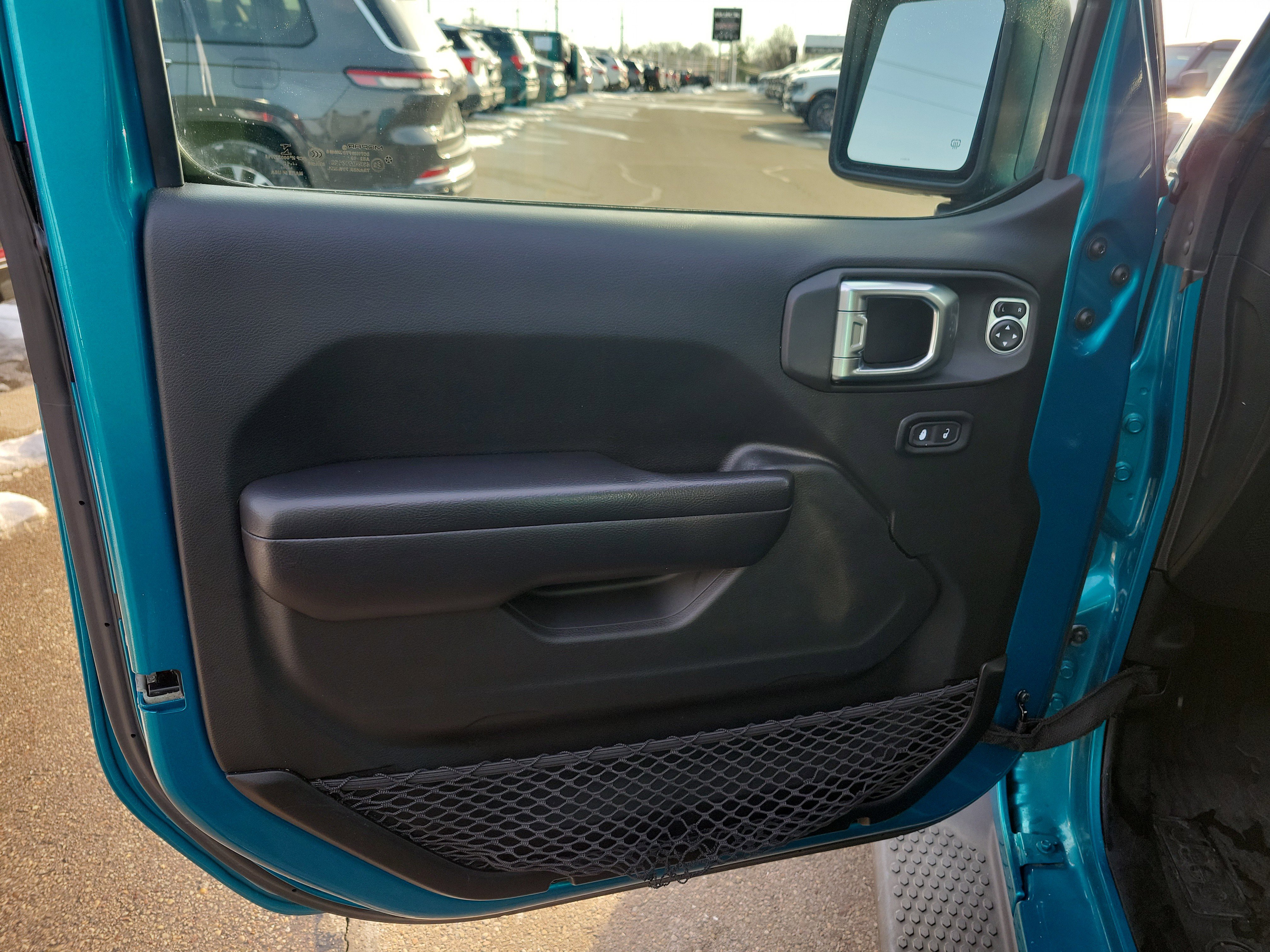 Used 2019 Jeep Wrangler Unlimited Sport S image 17