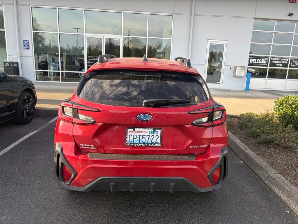 Used 2024 Subaru Crosstrek 2.5i Limited AWD/4WD image 3