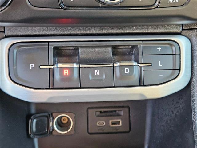 Used 2023 GMC Acadia SLT AWD/4WD image 14