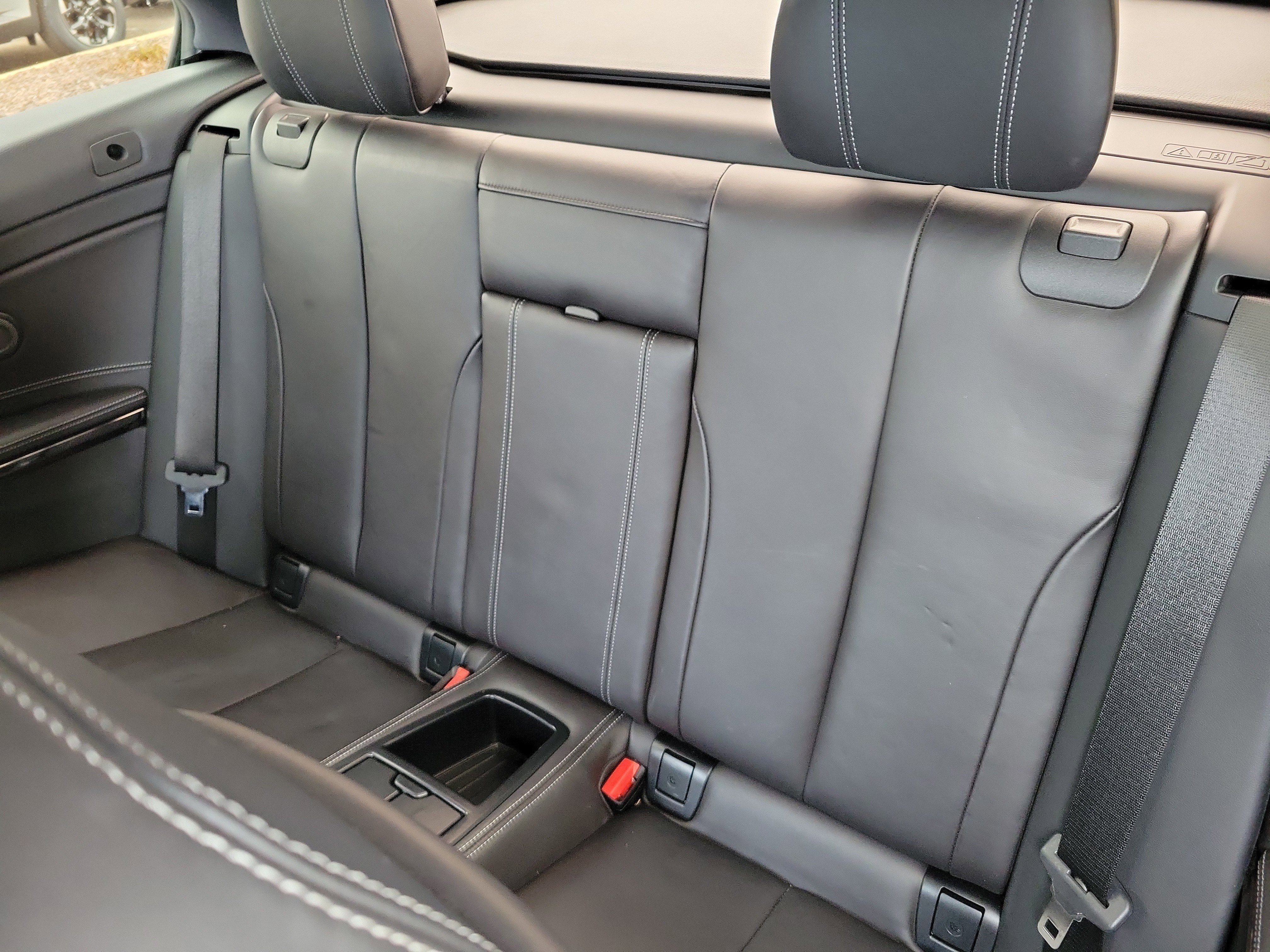 Used 2020 BMW M4 Convertible image 6