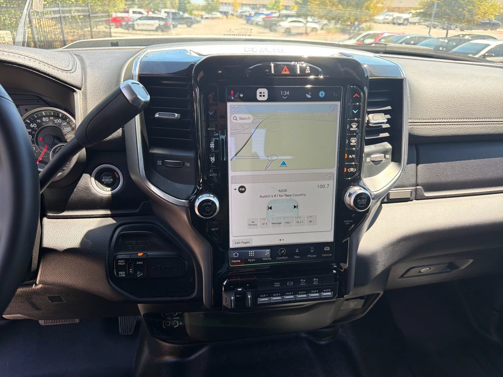 Used 2022 RAM 2500 Laramie w/ Night Edition AWD/4WD image 25