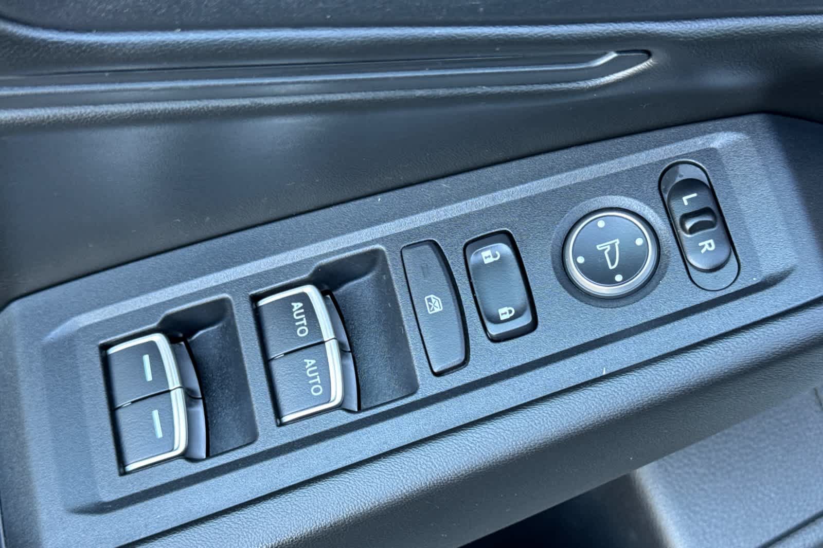 Used 2023 Honda Accord EX image 13