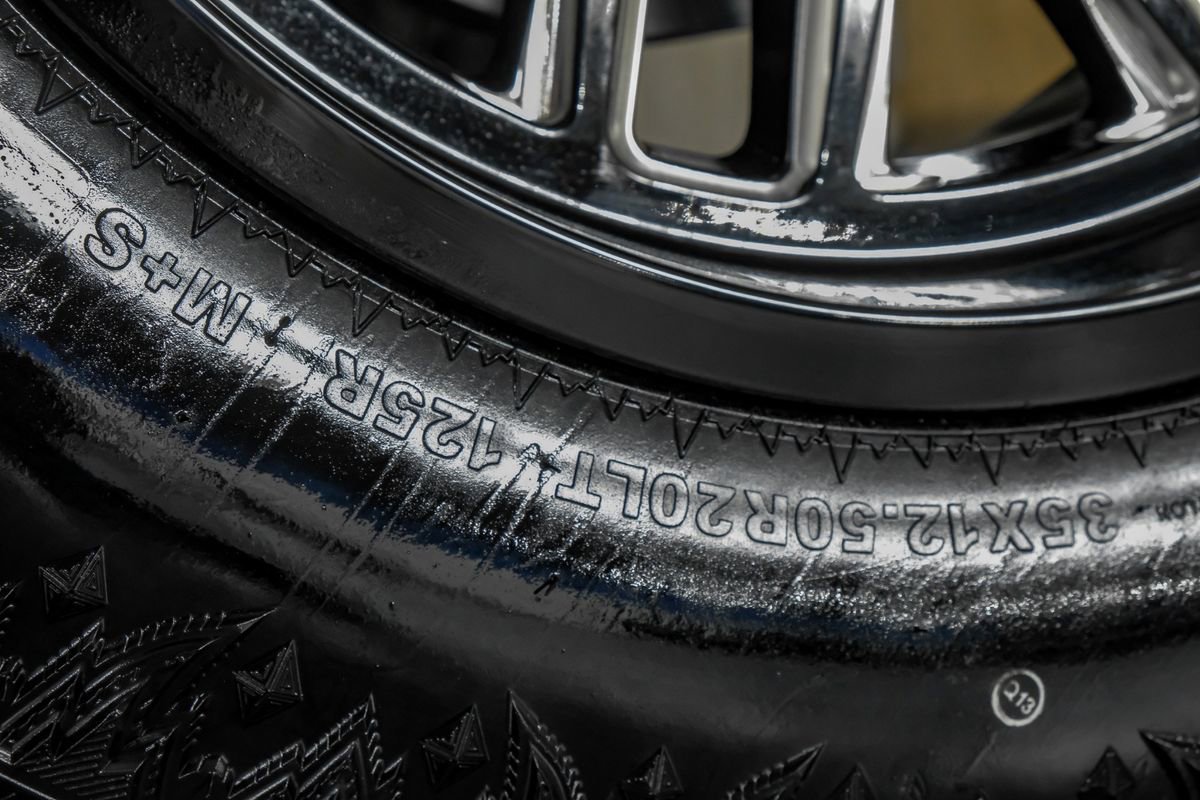 Used 2023 RAM 2500 Laramie w/ Night Edition image 57