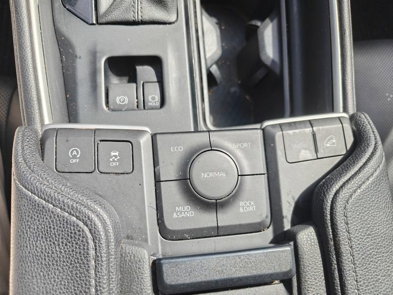 Used 2024 Toyota Grand Highlander Limited image 20