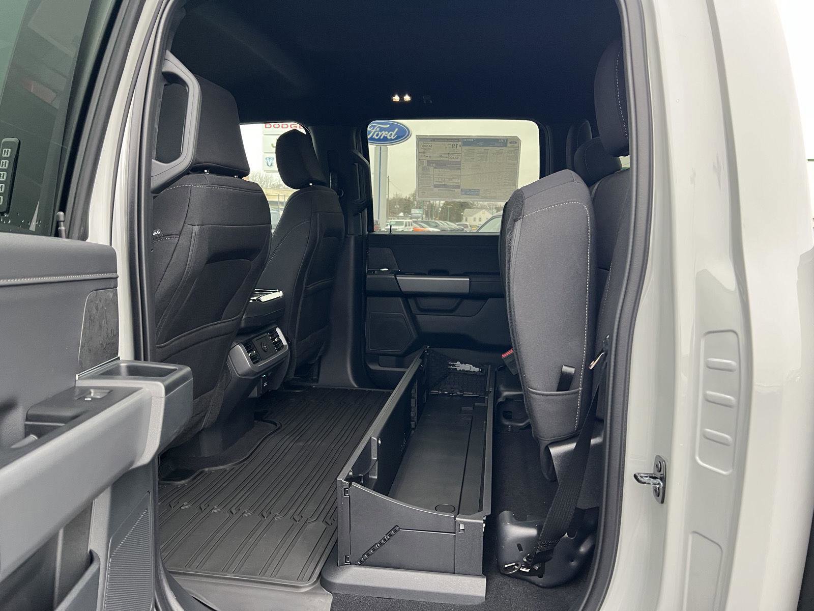 New 2026 Ford F150 XLT w/ FX4 Off-Road Package image 9
